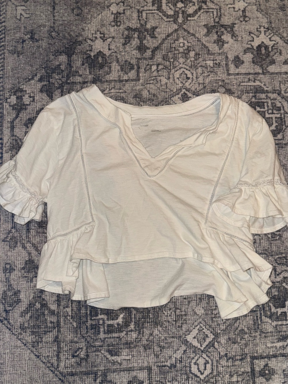 Aerie ruffle flowy shirt